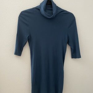 Women’s Michael Stars turtleneck t-shirt in navy blue